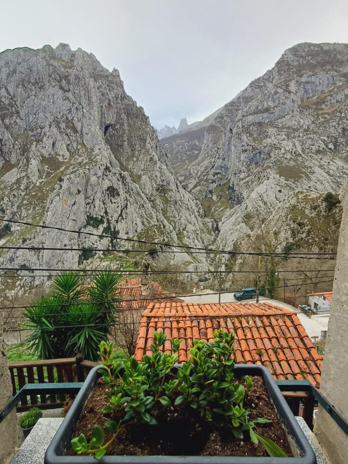 El Portal Del Abuelo Apartment อาเรนัส เด กาบราเลส ภายนอก รูปภาพ