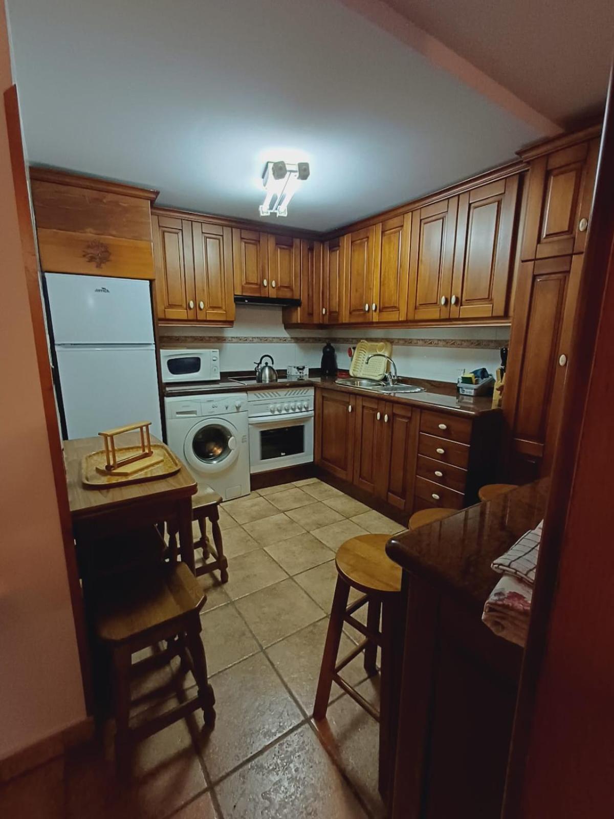 El Portal Del Abuelo Apartment อาเรนัส เด กาบราเลส ภายนอก รูปภาพ